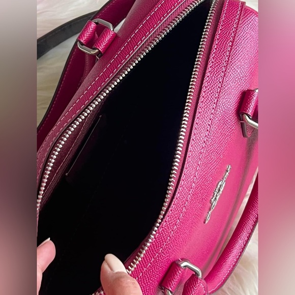 CH322 - Coach Rowan Satchel with Signature Canvas Detail - Picture 9 of 14